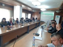 Производители от Смолянско се запознаха със Стратегическия план за развитието на земеделието и селските райони за периода 2023-2027 г.