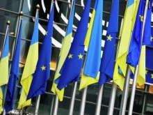 ЕК ще отпусне 2,5 милиарда евро на Украйна до края на ноември