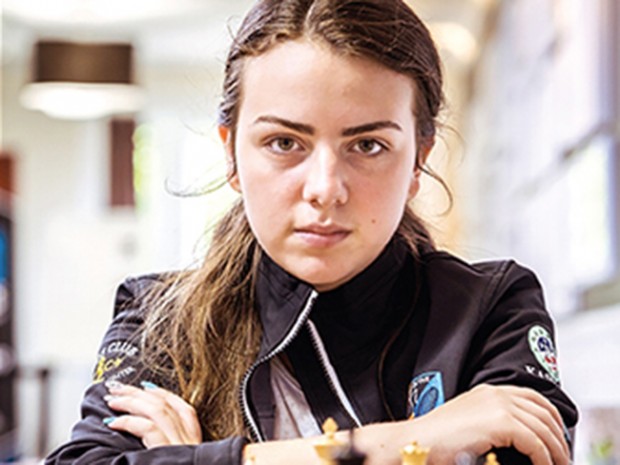 </TD
>Нургюл Салимова - най-младата шампионка на България за жени за