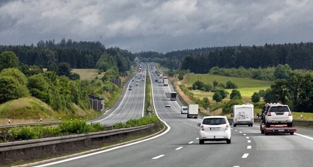 С повишено внимание да се осъществява движението от км 55 до км 62 на АМ "Тракия" поради полагане на маркировка