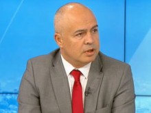 Георги Свиленски: Много е удобно на служебния кабинет да работи без правителство и без контрол