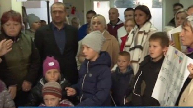 Пет дни преди крайния срок в който украинските бежанци трябва