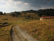 Село в Родопите без нито един жител навява безкрайна тъга