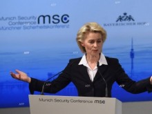 Politico: Урсула фон дер Лайен не беше поканена на среща между Шарл Мишел и Си Дзинпин в кулоарите на срещата на Г-20 в Бали