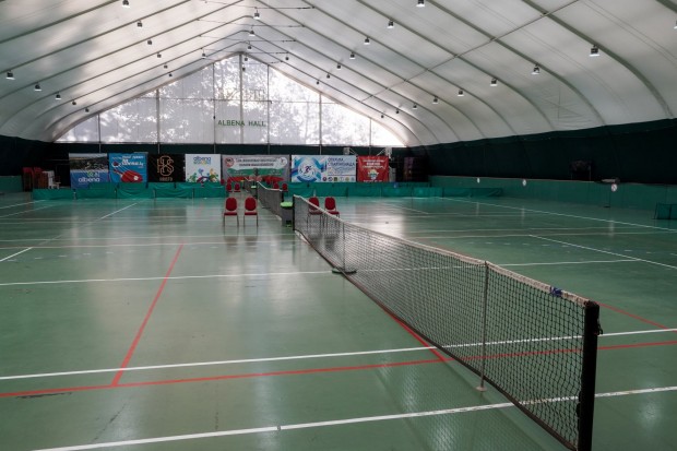 Три закрити тенис корта отвориха врати в Албена