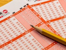 Продавачът на печелившия билет за лотарията Powerball получи бонус от 1 млн. долара