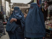 Талибаните забраниха на жените да посещават градските паркове в Кабул