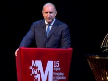 Румен Радев: Прави се всичко възможно да има редовно устойчиво правителство