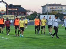 Ботев отново избра слънчев Дубай за зимната си подготовка