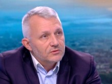 Адвокат Хаджигенов е изпратил молба за помилването на Десислава Иванчева