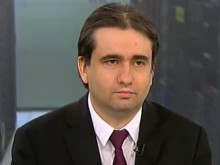 "Демократична България" предлага Закон срещу троловете в интернет