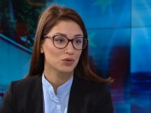 Социологът Евелина Славкова: Президентът може би повече от всички иска да има кабинет