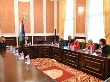 На среща с кмета Стефан Радев от Съюза на физиците в България заявиха подкрепа за развитието на новата обсерватория