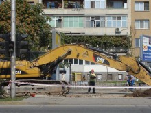 Опрощават тротоарно право на търговци по бул. "България"