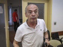 Доц. Атанас Мангъров си призна: Ако не ям месо, ще умра!