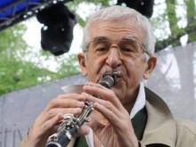 Почина една от легендите на българския джаз Емануил Манолов - Бадема