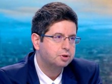 Петър Чобанов: В срок от две години минималната заплата трябва да стане 50% от средната