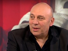 Кръстю Лафазанов: С Елена бяхме заедно от студенти, майка ми си я избра