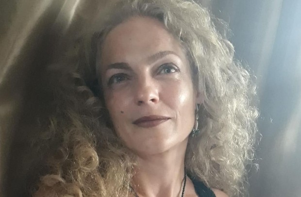 Доц. Маргарита Бакрачева: Шопинг терапията има положителен ефект, но може да се превърне в зависимост