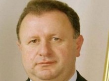 Кметът на Якоруда, който бе открит мъртъв в колата си, се е държал странно