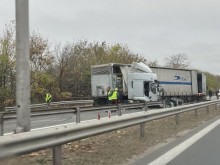 Катастрофирал ТИР затвори входа на АМ "Хемус" до Варна