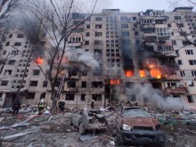 Две жилищни сгради са пострадали при ракетен удар срещу Киев, обяви кметът на украинската столица