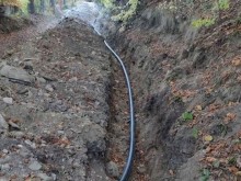 Скандал! ВиК прави "частен" водопровод в Бойково без документи, но с нашите пари