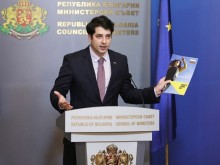 Атанас Пеканов: Първото плащане от Плана за възстановяване беше успех на служебния кабинет