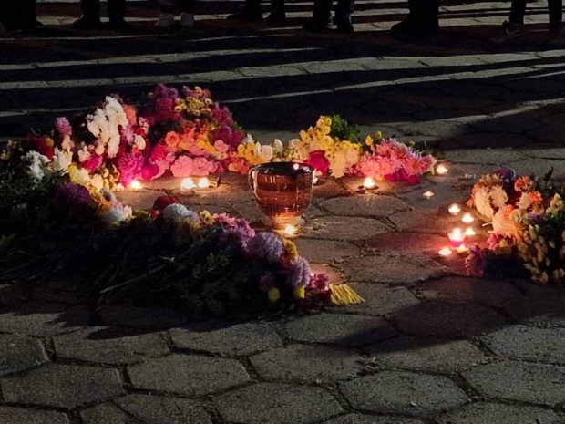 Обявиха Ден на траур в Бузовград заради смъртта на блъснатото момче
