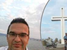 Доброволци се нахвърлиха срещу бащата на 12-годишния Александър