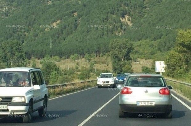Възстановено е движението по АМ "Струма" в посока ГКПП "Кулата"