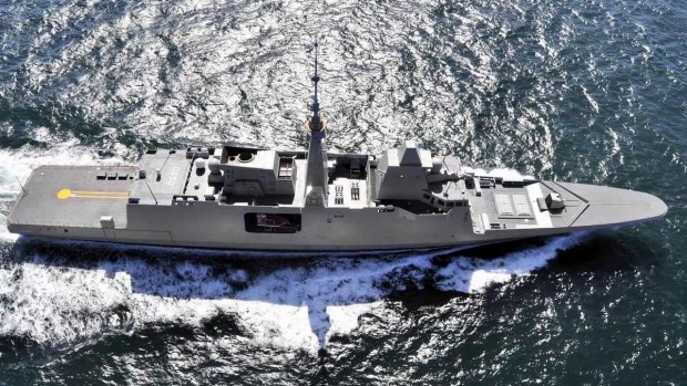 ВМС на Франция използват експериментално кораби без маркировка и специални обозначения
