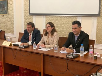Министър Шишков: До две седмици стартира програмата за саниране на многофамилните сгради