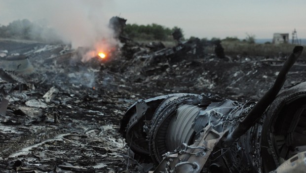 Полет MH17 е бил свален от система за ПВО "Бук" близо до Первомайски, постанови съдът в Хага