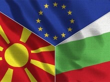 СДСМ обявиха, че са близо до необходимото мнозинство за вкарване на българите в Конституцията на РСМ