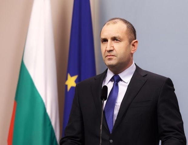 Президентът е домакин на церемония по вписване на български откриватели в "Златната книга" на Патентното ведомство