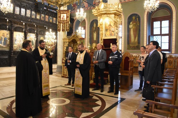 TD На панихида в памет на жертвите на катастрофи в митрополитския