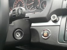 Брутални сцени в автомивка в Пловдив, работник се качи в БМВ-то на шефа, стана страшно