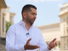 Слави Василев: По-добре е партиите да осъзнаят своята отговорност, отколкото Радев набързо да завърти рулетката с мандатите и отново да отидем на избори