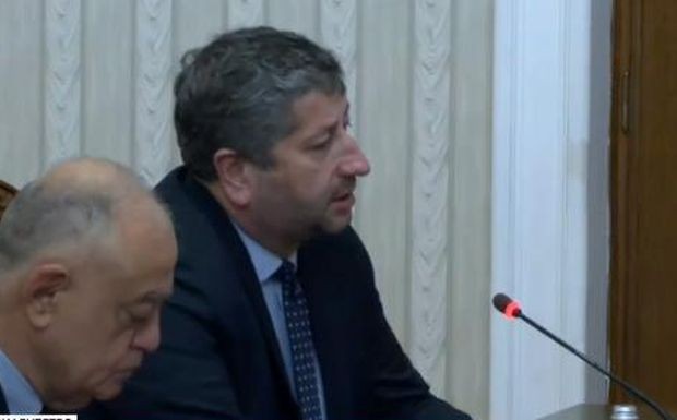 Христо Иванов, ДБ: Съставянето на правителство трябва да убеди гражданите, че това не е безпринципна сбирка