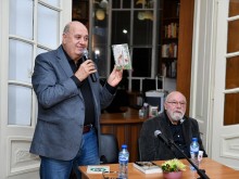 Премиера на романа на Владимир Зарев "Объркани в свободата" се състоя в Регионална библиотека "Сава Доброплодни" – Сливен