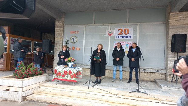 Евелина Васкова: Човек трябва да дарява от добро сърце, без да търси отплата