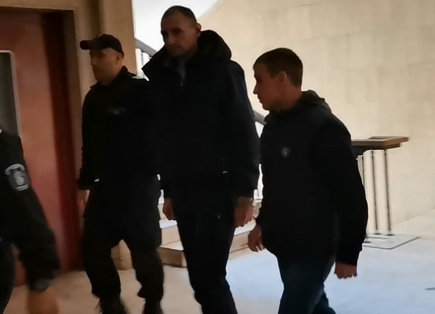 TD Районен съд Бургас остави в ареста двамата украинци задържани