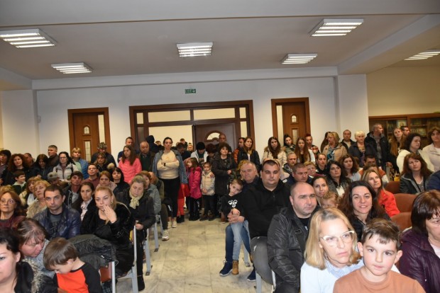 Вечерта на християнското семейство събра възторжена публика на специален концерт в Ловеч