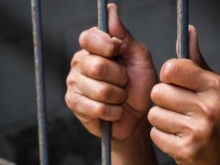 Доживотно зад решетките за бащата, който умъртви 2-годишното си момиченце