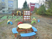 В детска градина "Ран Босилек" в Бургас има нови кътчета за игра