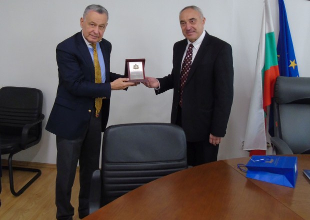 TD Областният управител на област Пловдив се срещна с посланика 