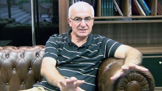 Александър Дамовски: Не става дума за забрана на българските клубове в Македония, проблем са техните имена