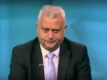 Министър Дечев: Предсрочното освобождаване на главния прокурор е начин да бъде контролиран