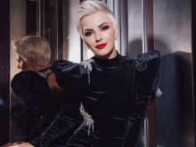 Ето я порасналата дъщеричка на Поли Генова